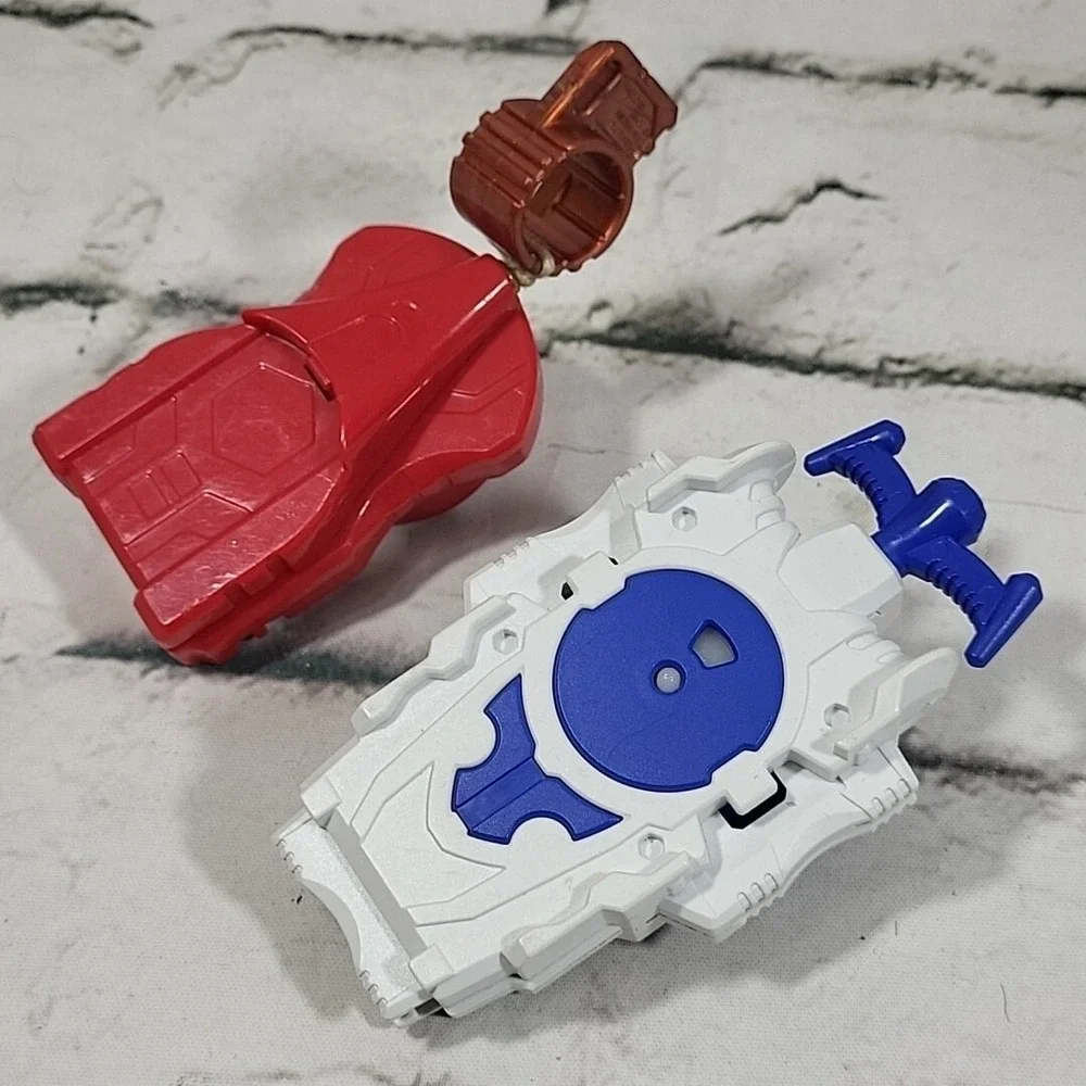 Beyblade Burst Left Spin String‎ Pull Launchers Tomy Takara Lot Of 2 Red Blue